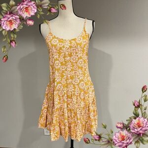 Mustard color daisy flowers print mini dress